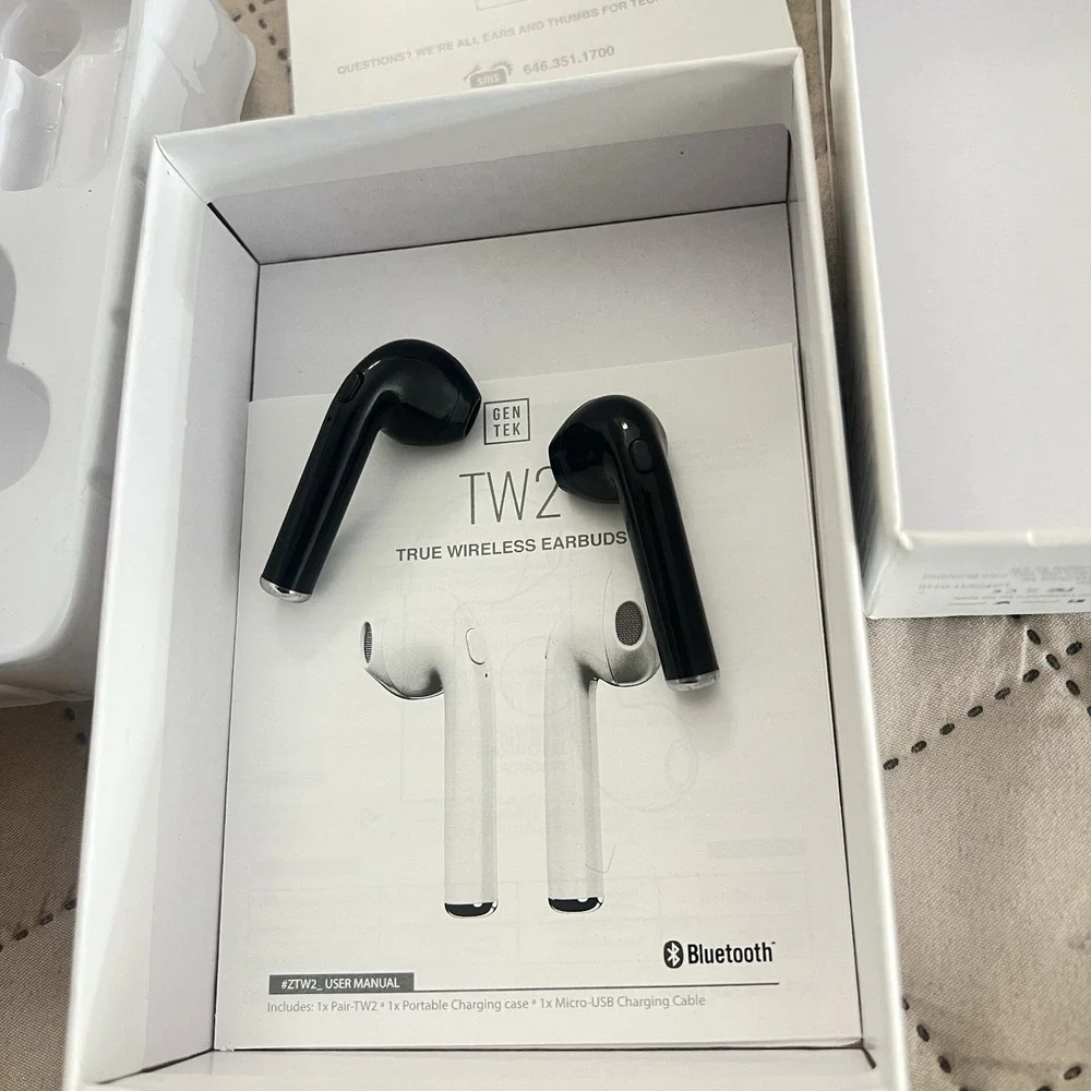 GenTek TW2 True Wireless Earbuds w/ Case Black Untested No Cable